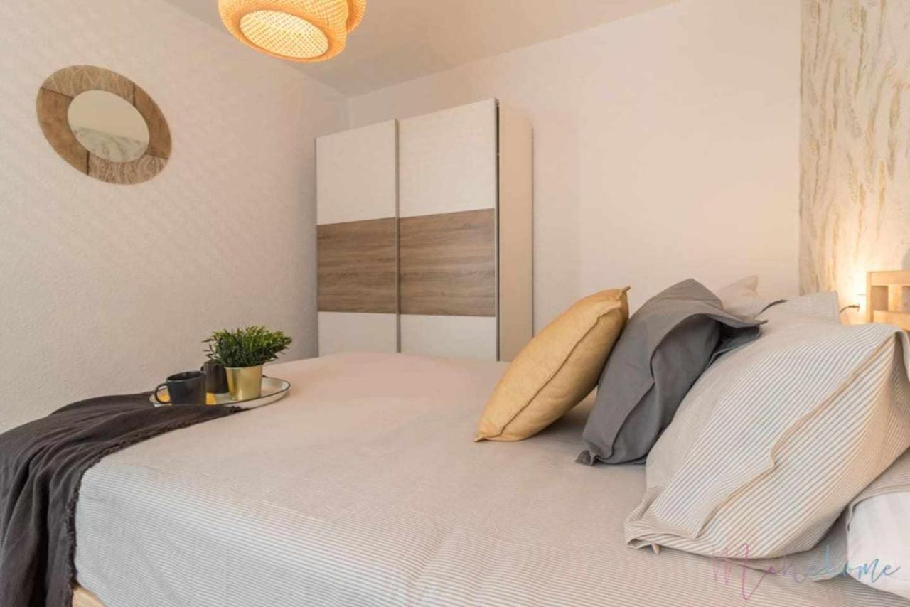 Apartamento Tranquilo En Pleno Centro Con Garaje Huelva Eksteriør billede