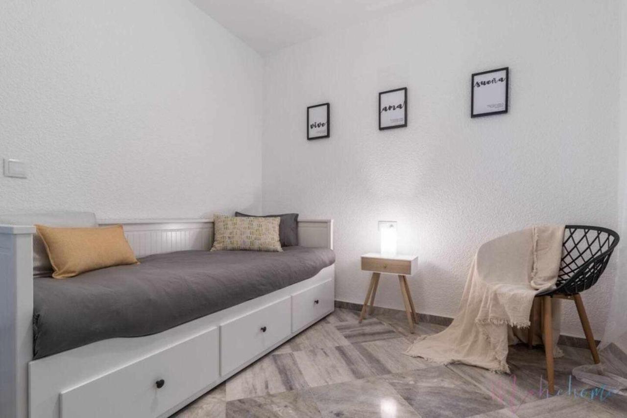 Apartamento Tranquilo En Pleno Centro Con Garaje Huelva Eksteriør billede